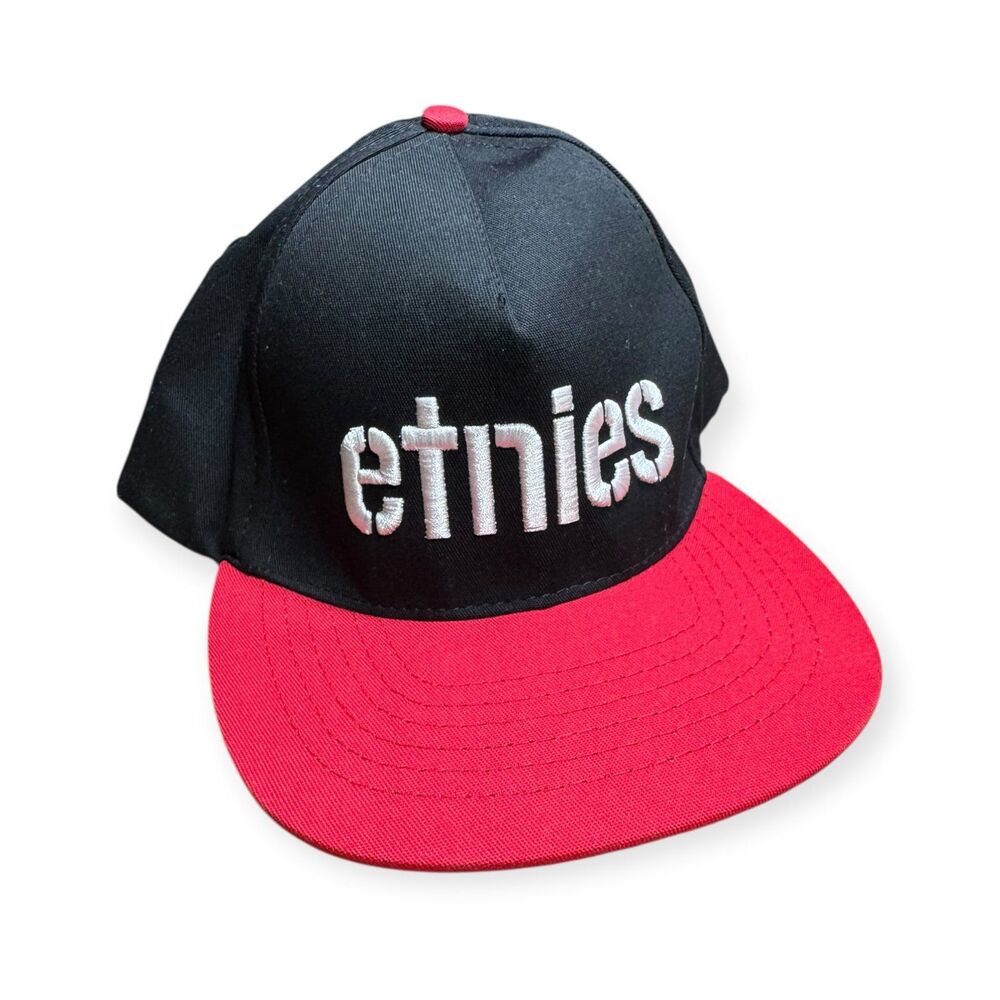 Etnies‎ Corp Black Red Snapback Adjustable Skate Hat Retro Y2K